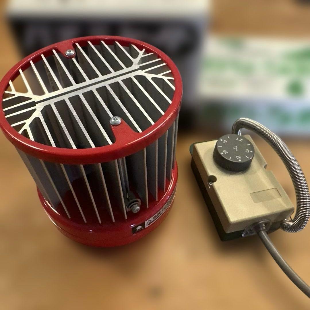 園芸用パネルヒーター150w　　昭和精機工業（株） Amazon.co.jp: 昭和精機工業 昭和精機 園芸温室用 パネルヒーター 150W