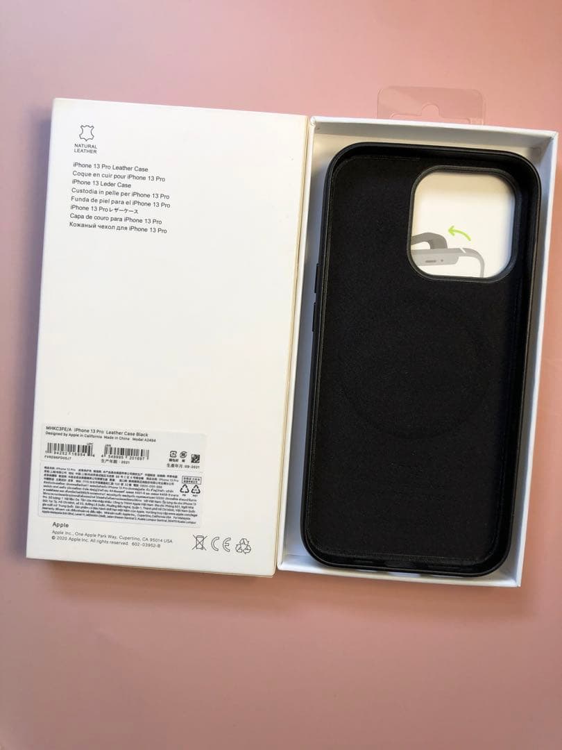 純正 iPhone 13 Pro レザーケース ミッドナイト 匿名発送 - メルカリ