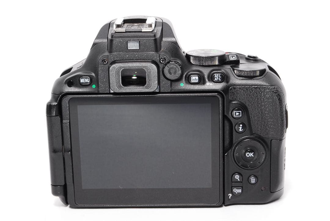 ショット数7613◇Nikon D3500◇すぐ使える◇一眼レフカメラ◇WiFi