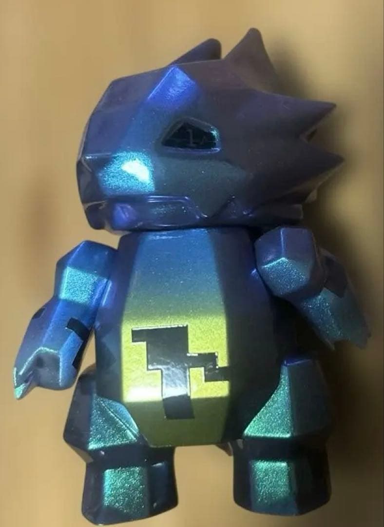 ドラポリゴン　ソフビ　サーモマジョーラカラー nekorat