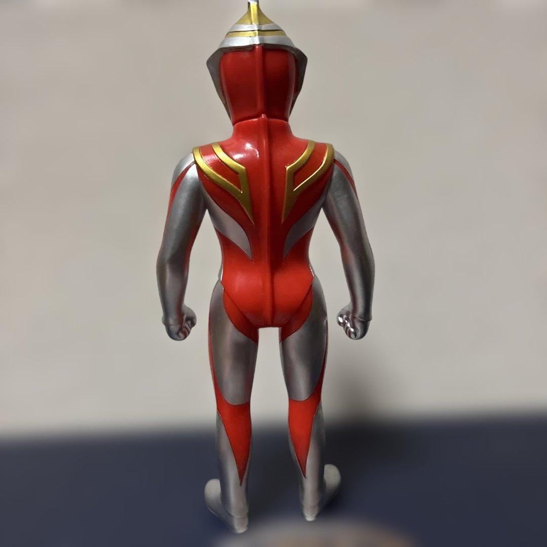 ブルマァク ウルトラマンガイア 新造型 スタンダード ソフビ - メルカリ