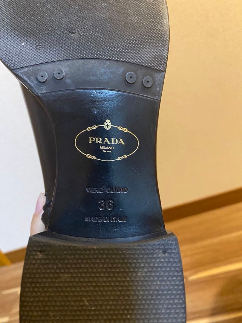 鑑定済】PRADA(プラダ)ブラック ロングブーツ 低ヒール 人気