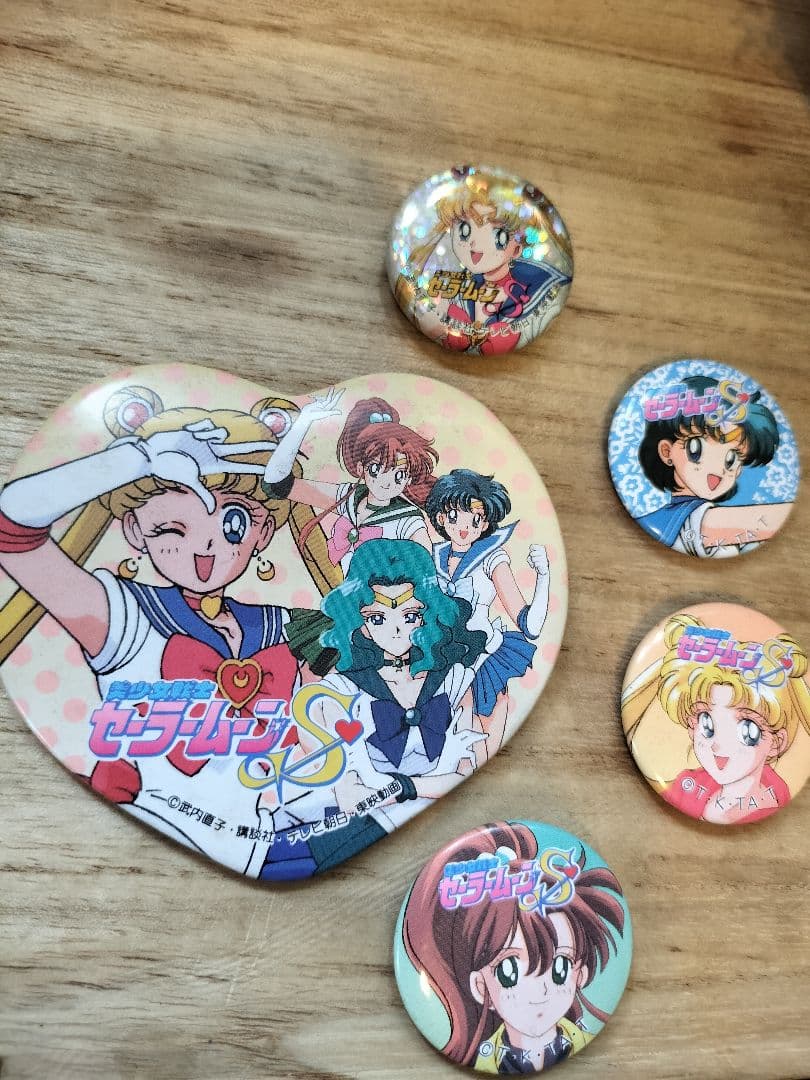 美少女戦士セーラームーンS☆希少レトロ缶バッチセット - メルカリ