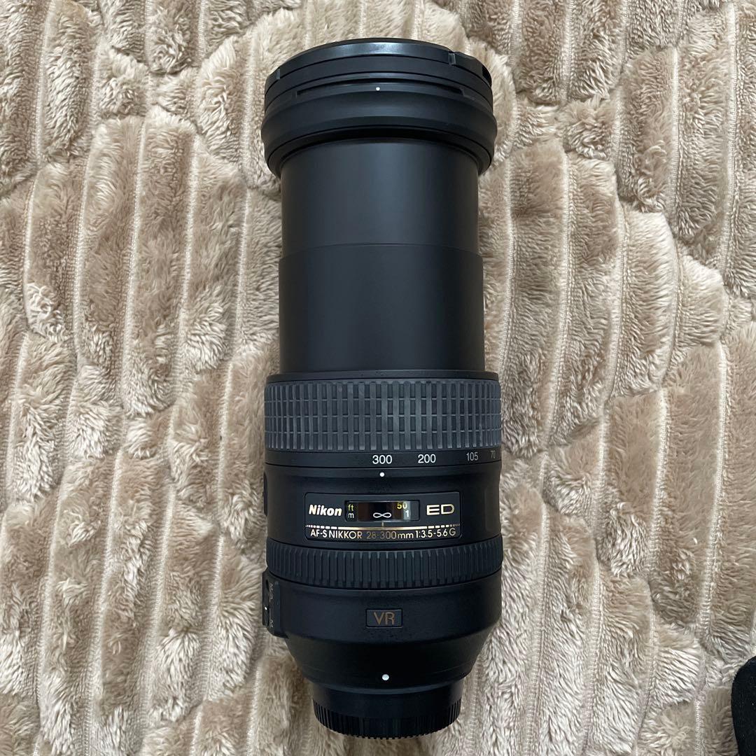 ニコンAF-S NIKKOR 28-300mm f/3.5-5.6G ED VR