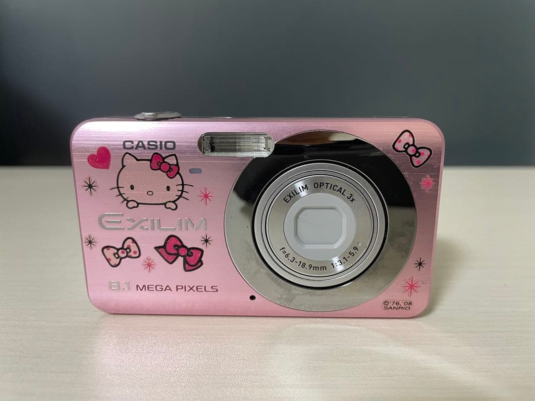 CASIO EXILIM EX-Z80 ピンク ハローキティ デジカメ - メルカリ