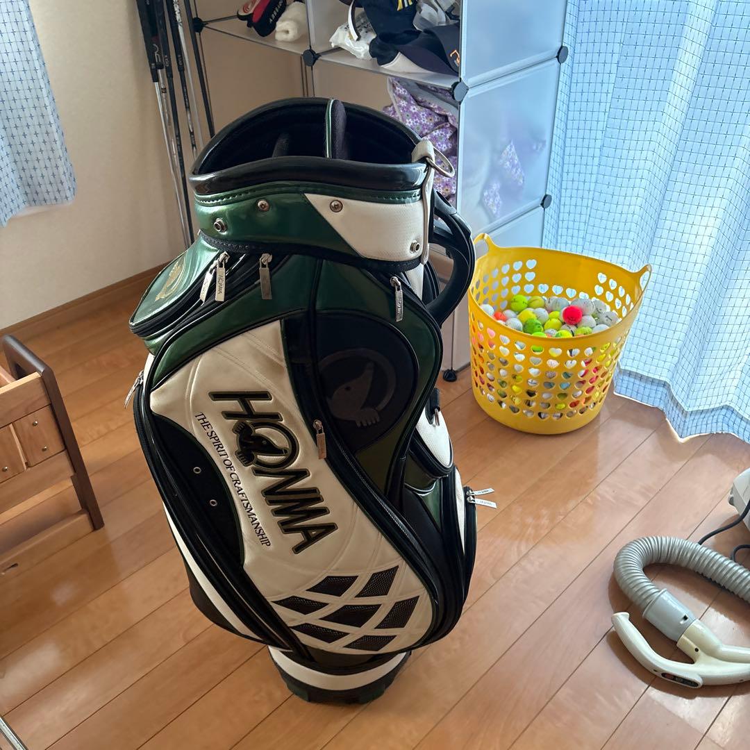HONMA キャディバッグ 緑・白 CARO(キャロ)キャディバッグ ニュースタッフ ゴールデン チェッカー白