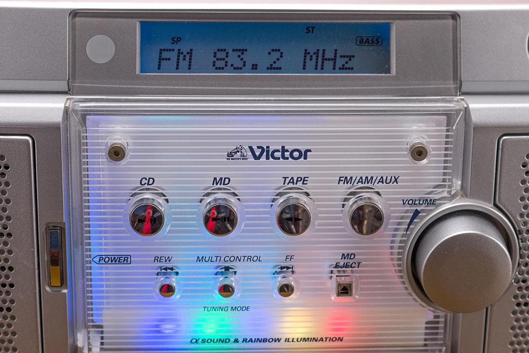 Victor ビクター CD/MDラジカセ Clavia RC-Z1MD - メルカリ