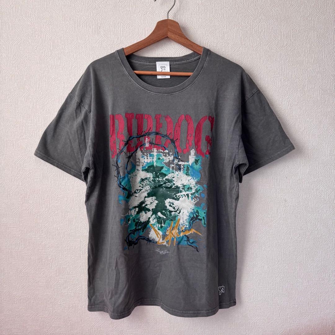 Birdog】コムドット200万人記念Tシャツ バンT - メルカリ