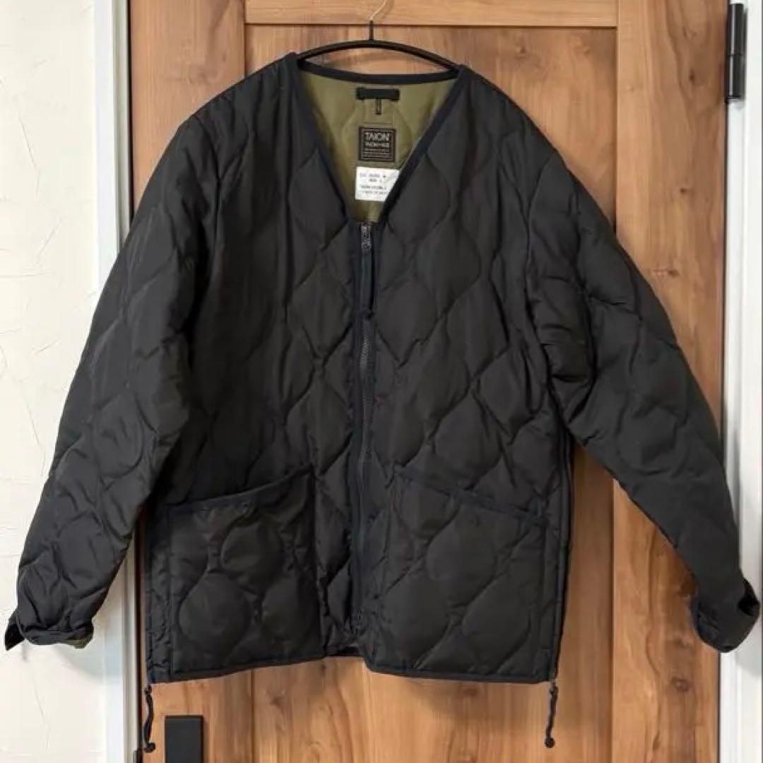 タイオン　ダウンジャケット　ユニセックス　Lサイズ　ブラック TAION（タイオン） ダウンジャケット ダウン 「」「ユニセックス