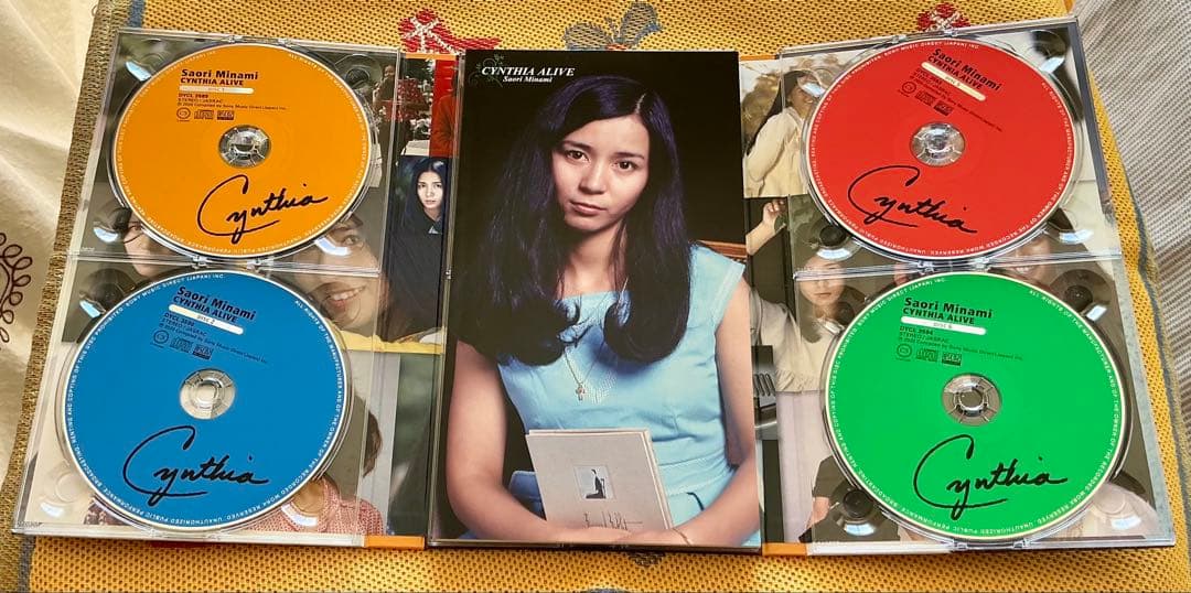 南沙織 CYNTHIA ALIVE Saori Minami - メルカリ