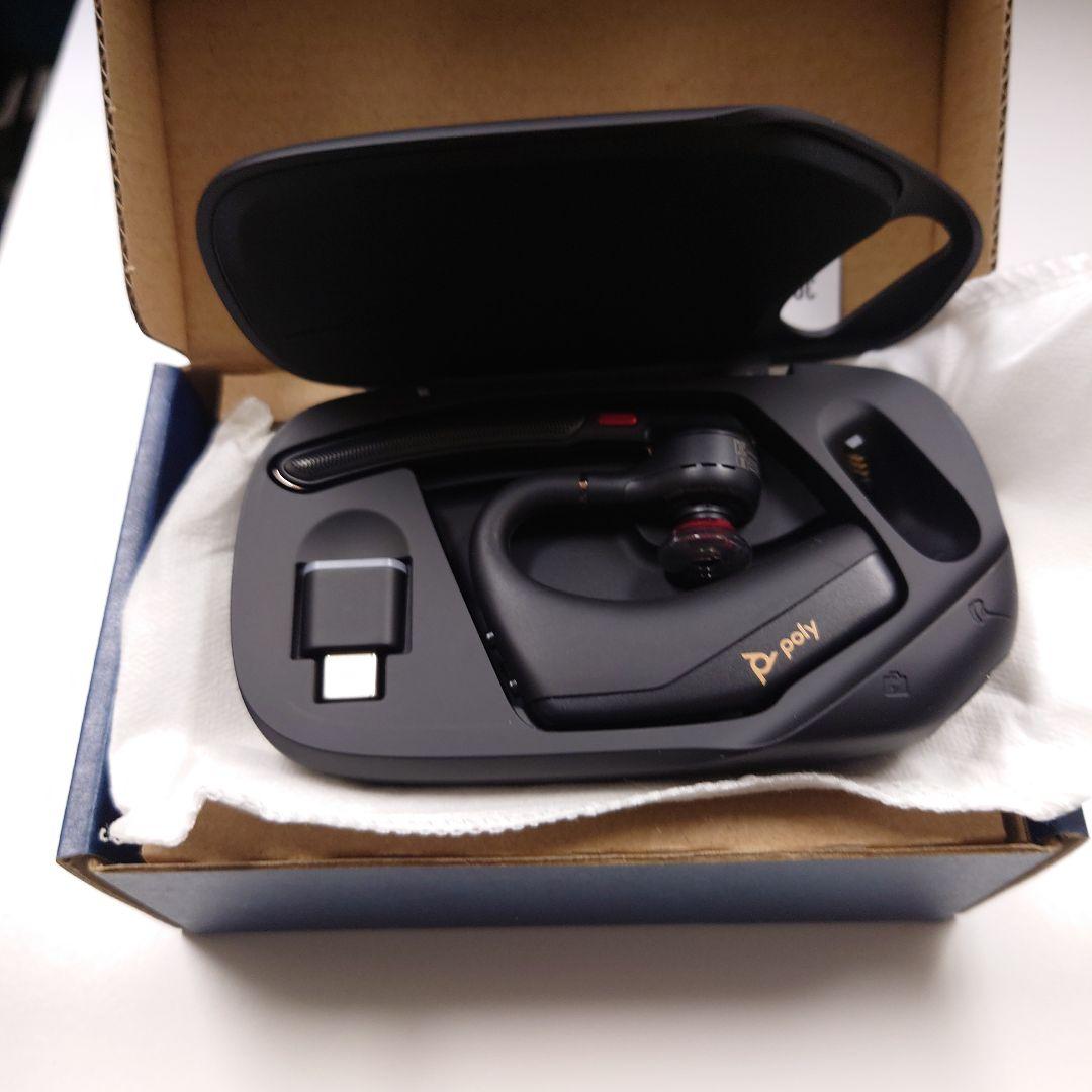 Poly Voyager Legend 50 UC ワイヤレスヘッドセット - メルカリ