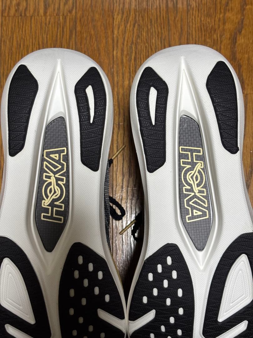 【新品】HOKA ROCKET X3 虎視眈々パック 27.5cm