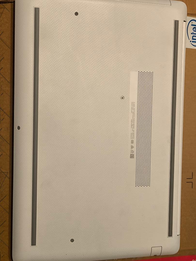 中古美品 HP 9AU46PA-AAAB ノートパソコン 15-da2023TU - メルカリ