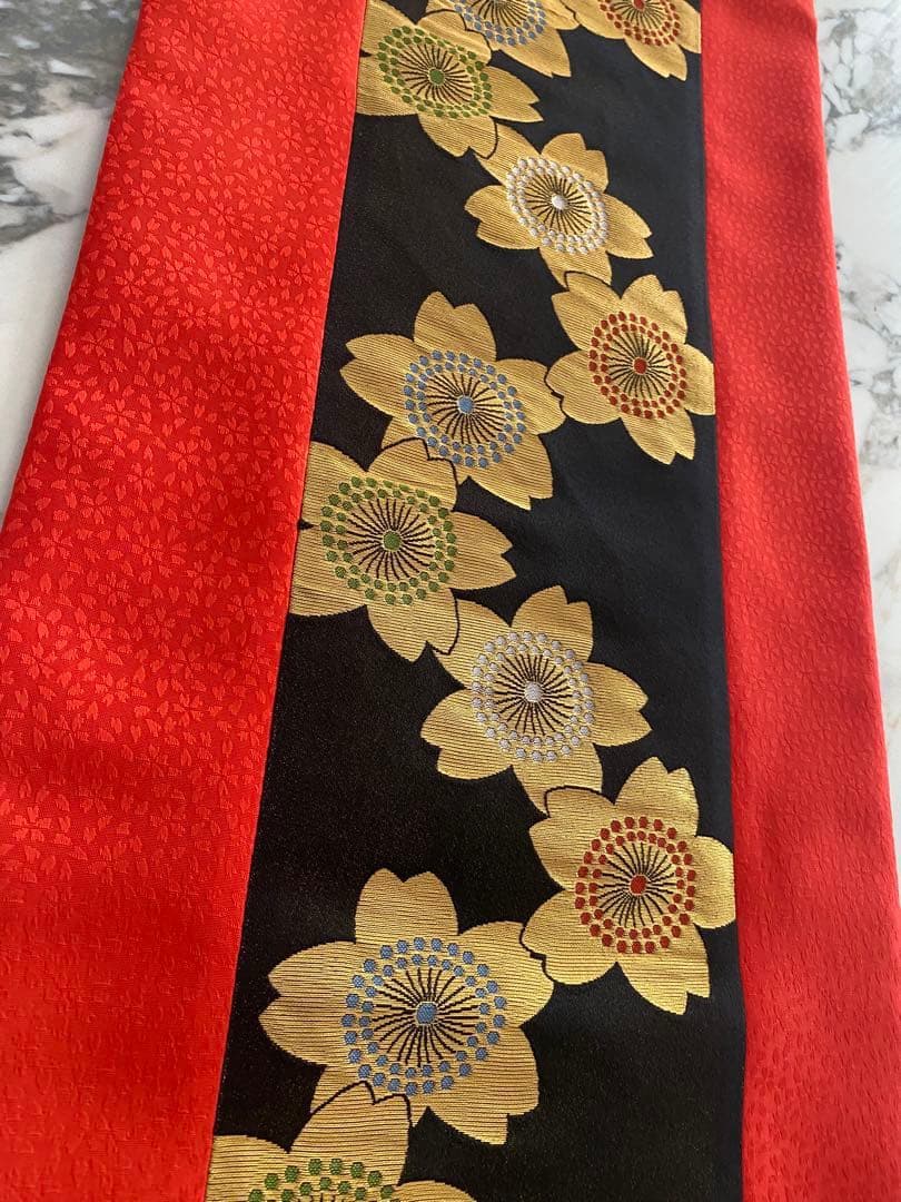 金蘭 テーブルランナー 滝沢眞紀子 和柄