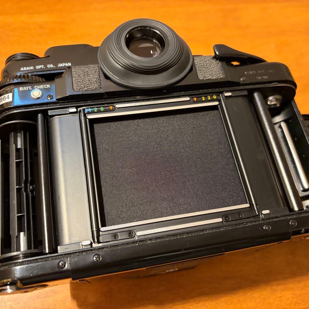 バケペンPENTAX67 TAKUMAR 55mm f3.5 木製グリップ付き - メルカリ