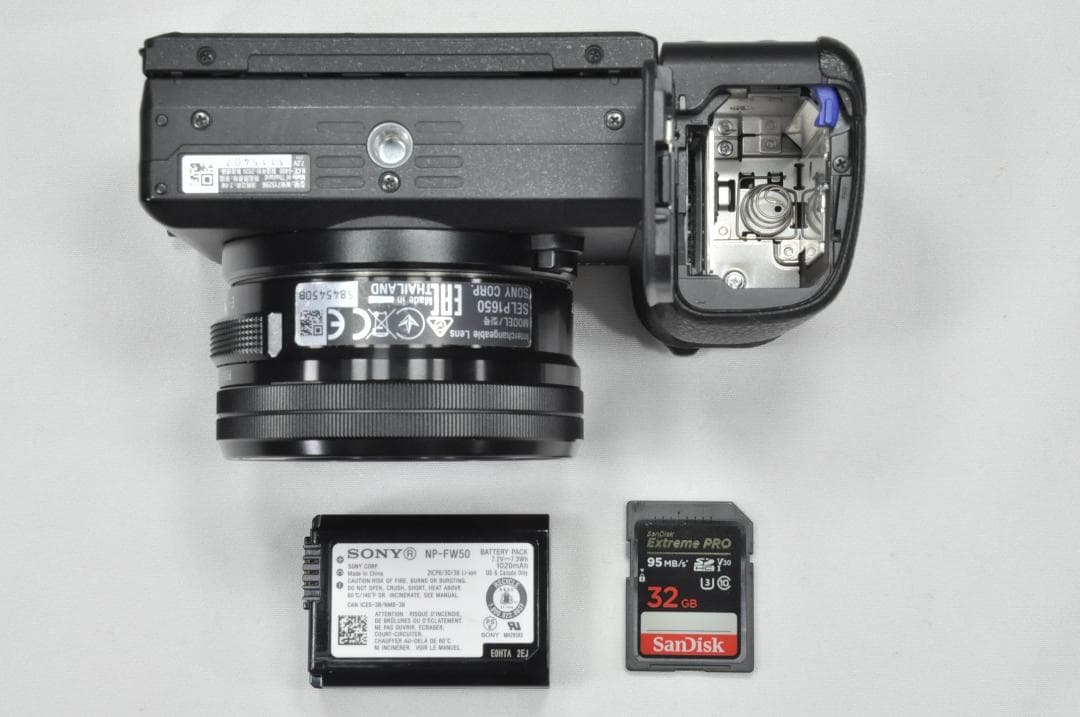 ソニー　α6400　美品　PZ16-50/3,5-5,6