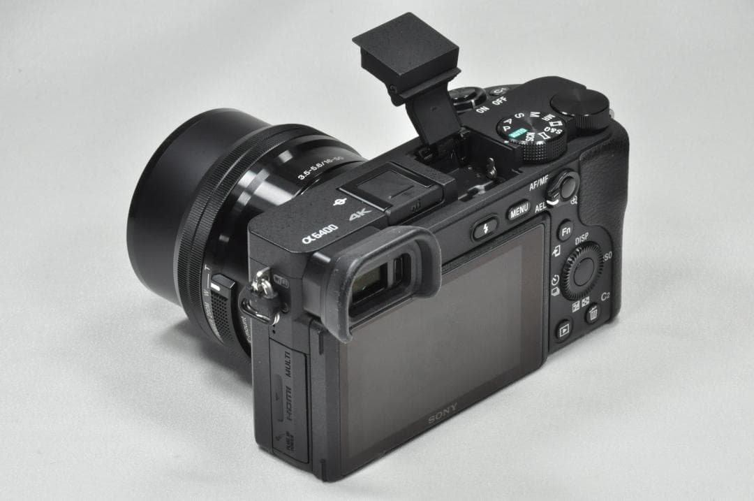 ソニー　α6400　美品　PZ16-50/3,5-5,6