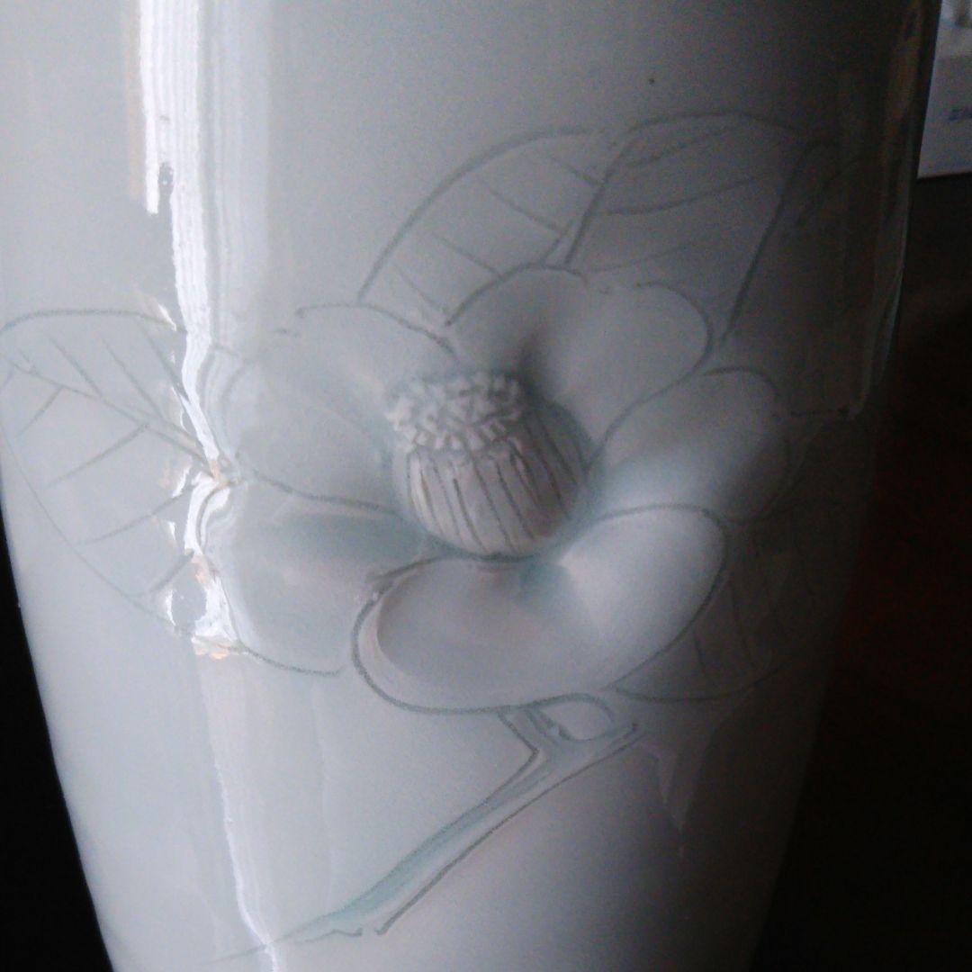 砥部焼き 白磁 花器 椿