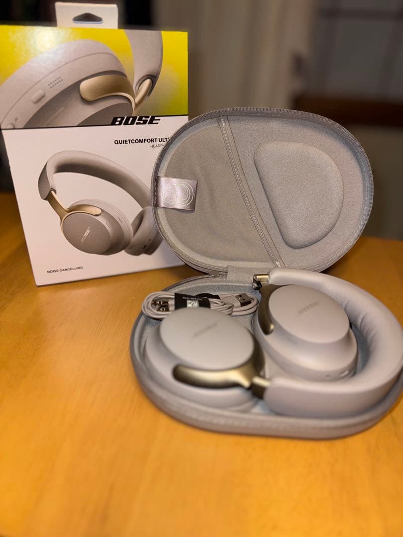 Bose QuietComfort Ultra第一世代 ワイヤレスヘッドホン Amazon.co.jp: Bose QuietComfort Ultra Headphones 完全 ワイヤレス