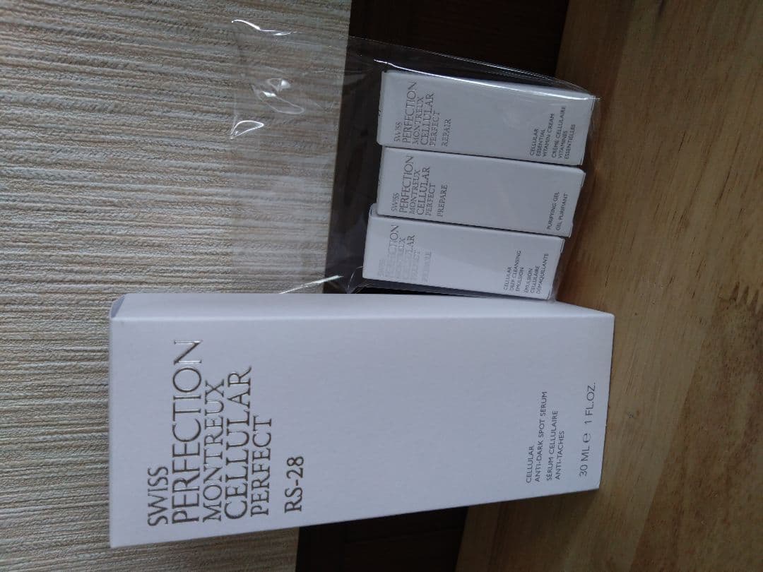 SWISS PERFECTION RS-28 ADセラム 30ml おまけ3点！