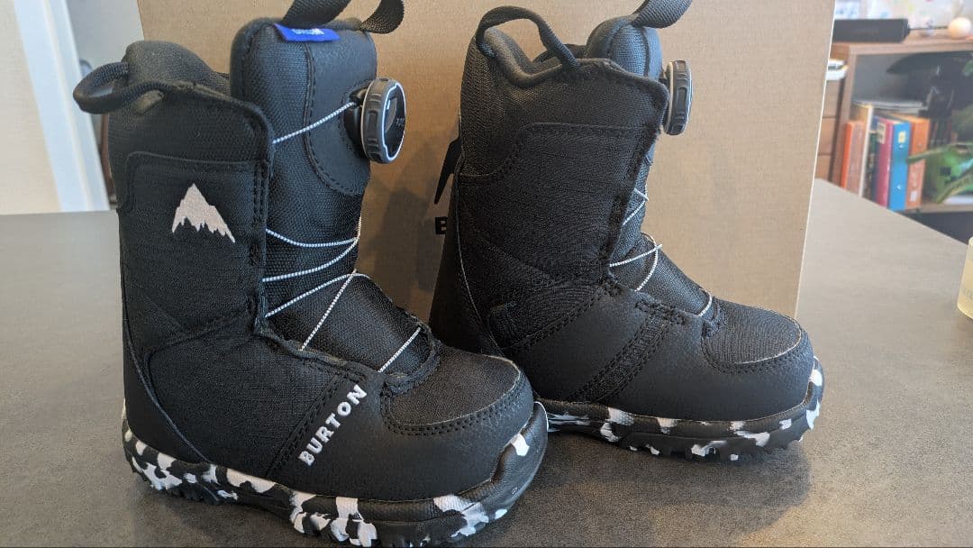 Burton Grom BOA 18.5cm キッズ用スノーボードブーツ