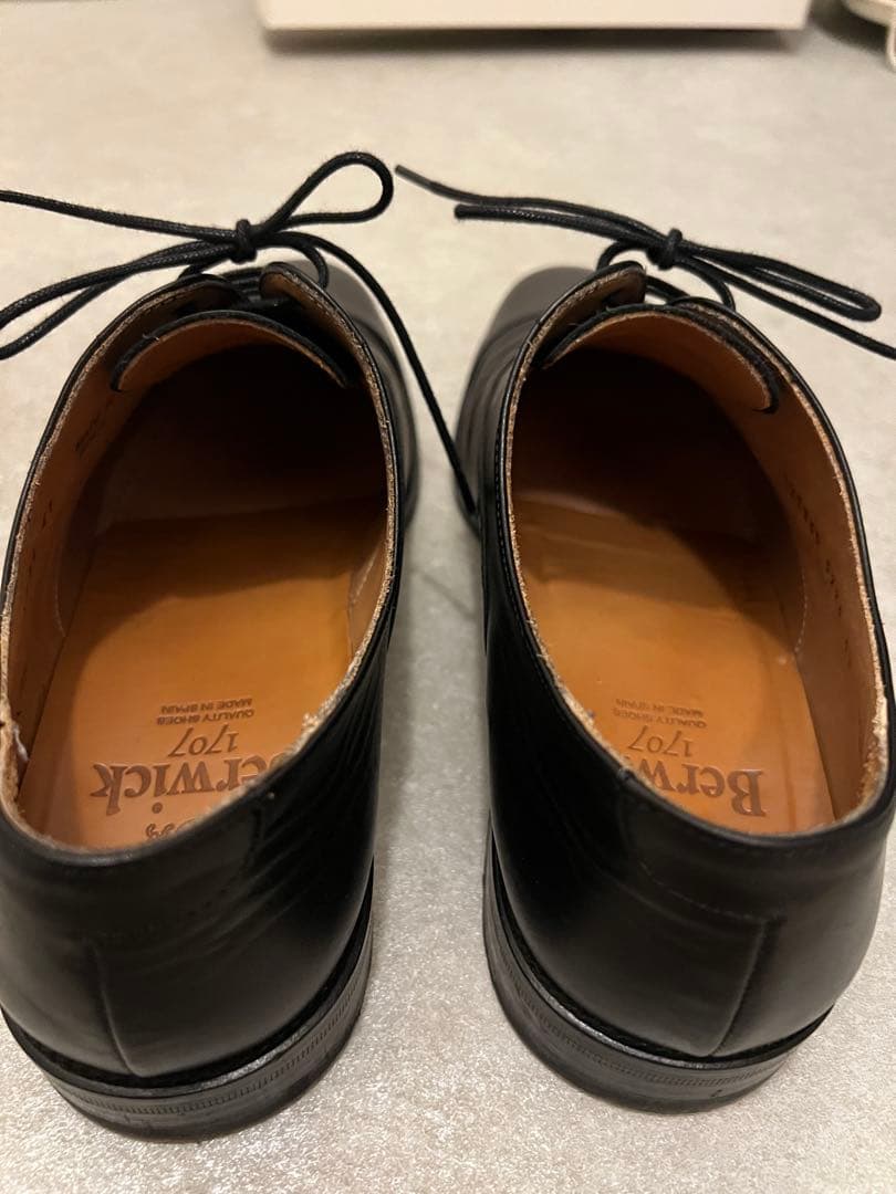 Berwick 1707 ブラックレザーシューズ 5224 最終値下げ中 - メルカリ