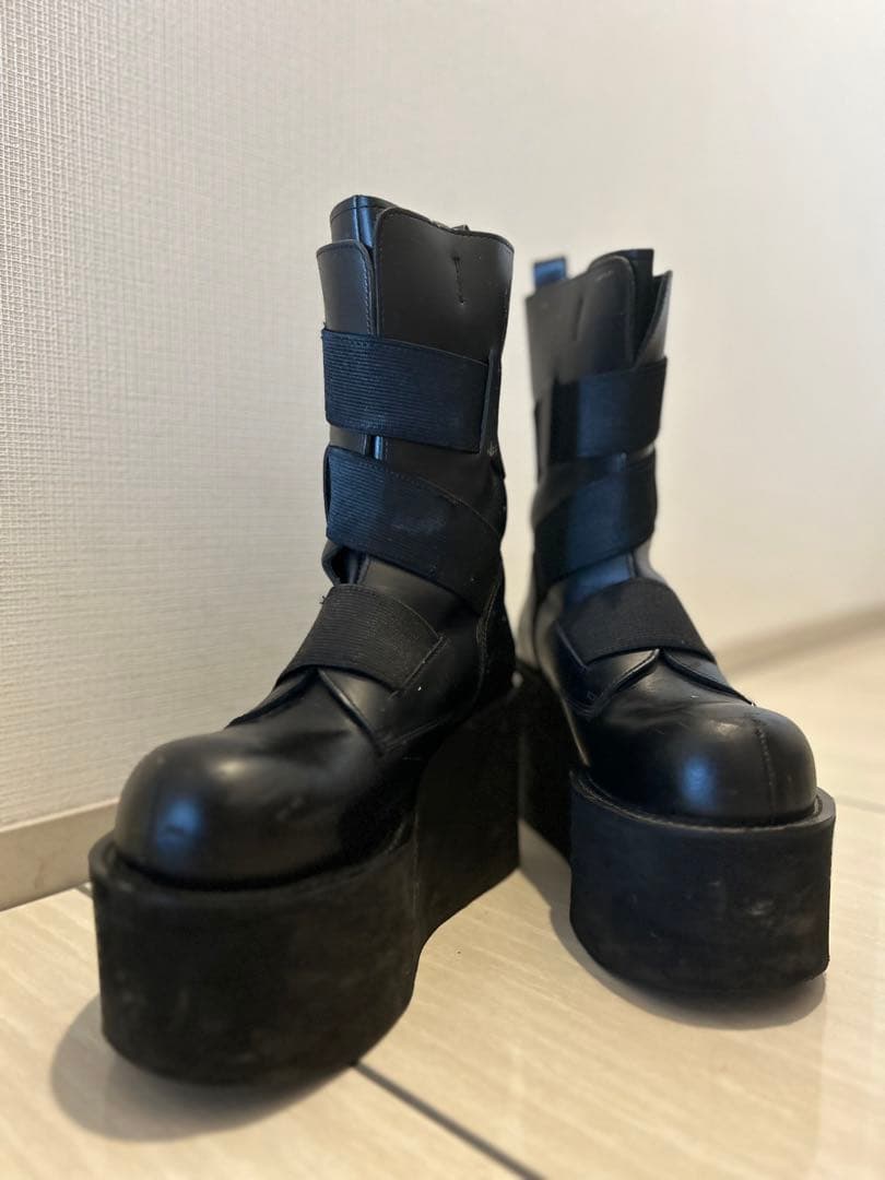 コージクガ 久我浩二 厚底ブーツ - メルカリ