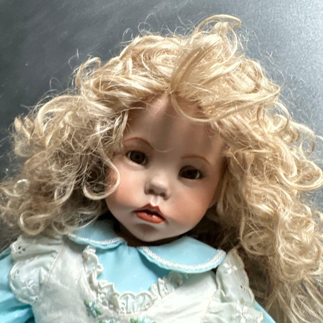 瞬間的お値下げ‼️ビスクドールHILARY OIANNA EFFNER1987