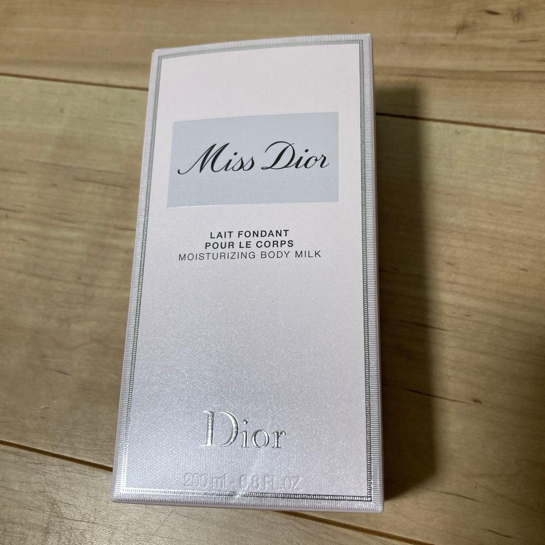 ミスディオール　ボディクリーム　新品未開封　クリーム 210.jpg