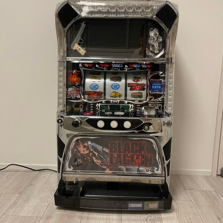 専用ページ】初代ブラックラグーン 実機 - メルカリ