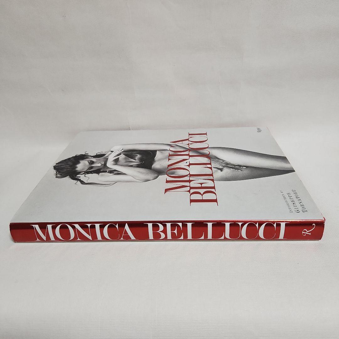 MONICA BELLUCCI モニカ・ベルッチ写真集 - メルカリ