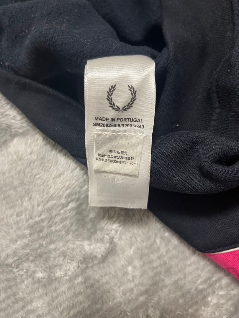 Fred Perry Thames スウェット M ネイビー/ピンク - メルカリ