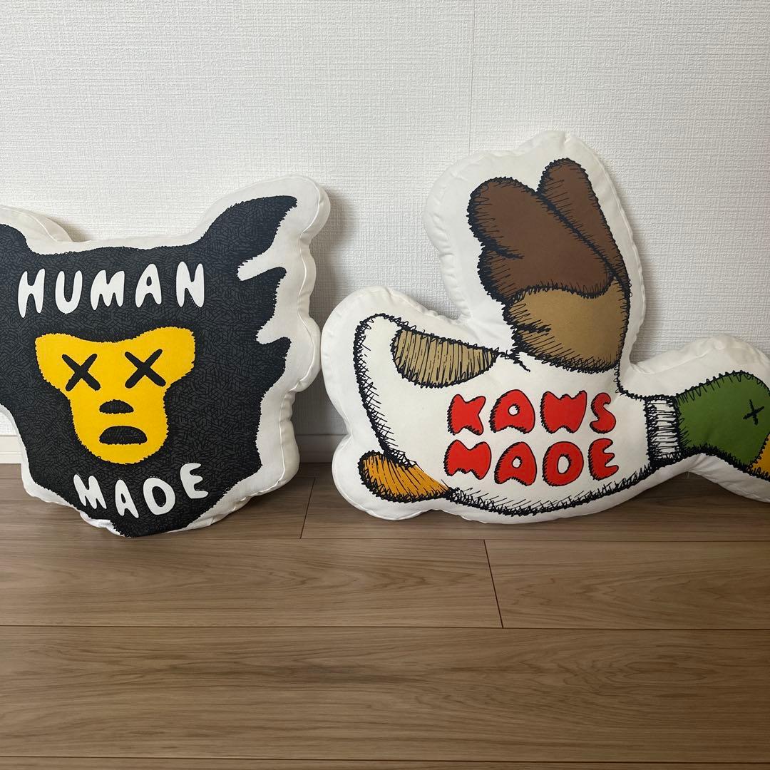 未開封♡KAWS×HUMAN MADE クッション