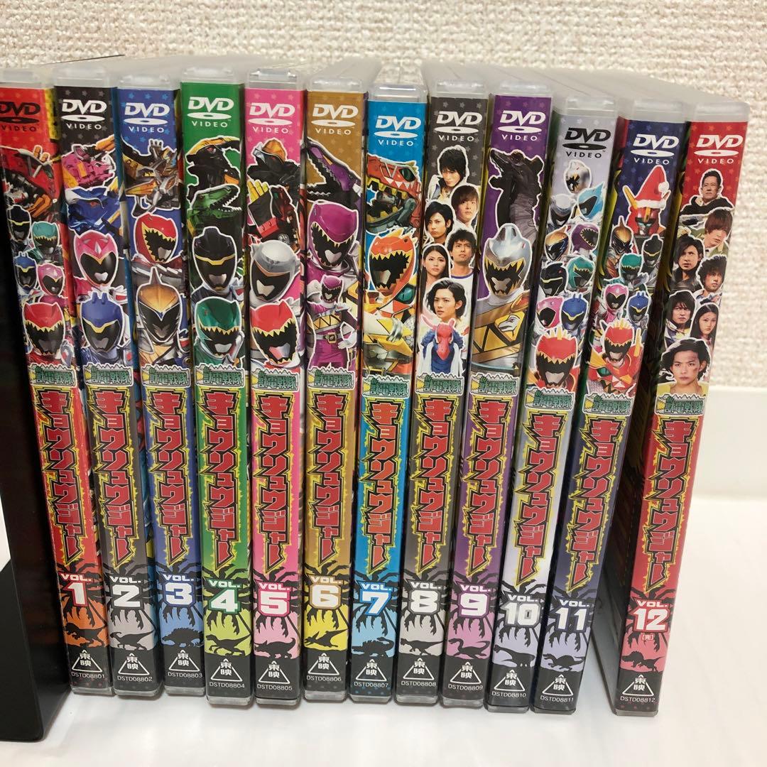 獣電戦隊キョウリュウジャー VOL.1〜12 全巻セット Amazon.co.jp: 獣電戦隊キョウリュウジャー 【レンタル落ち】全12巻