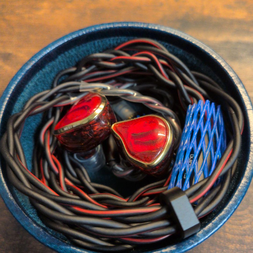 イヤホン Unique Melody MEST mk III CF 4.4mm Red