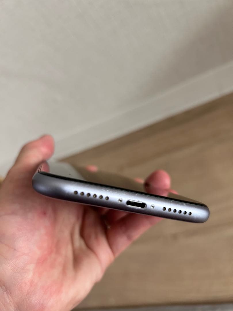 Apple iPhone 11 ラベンダー