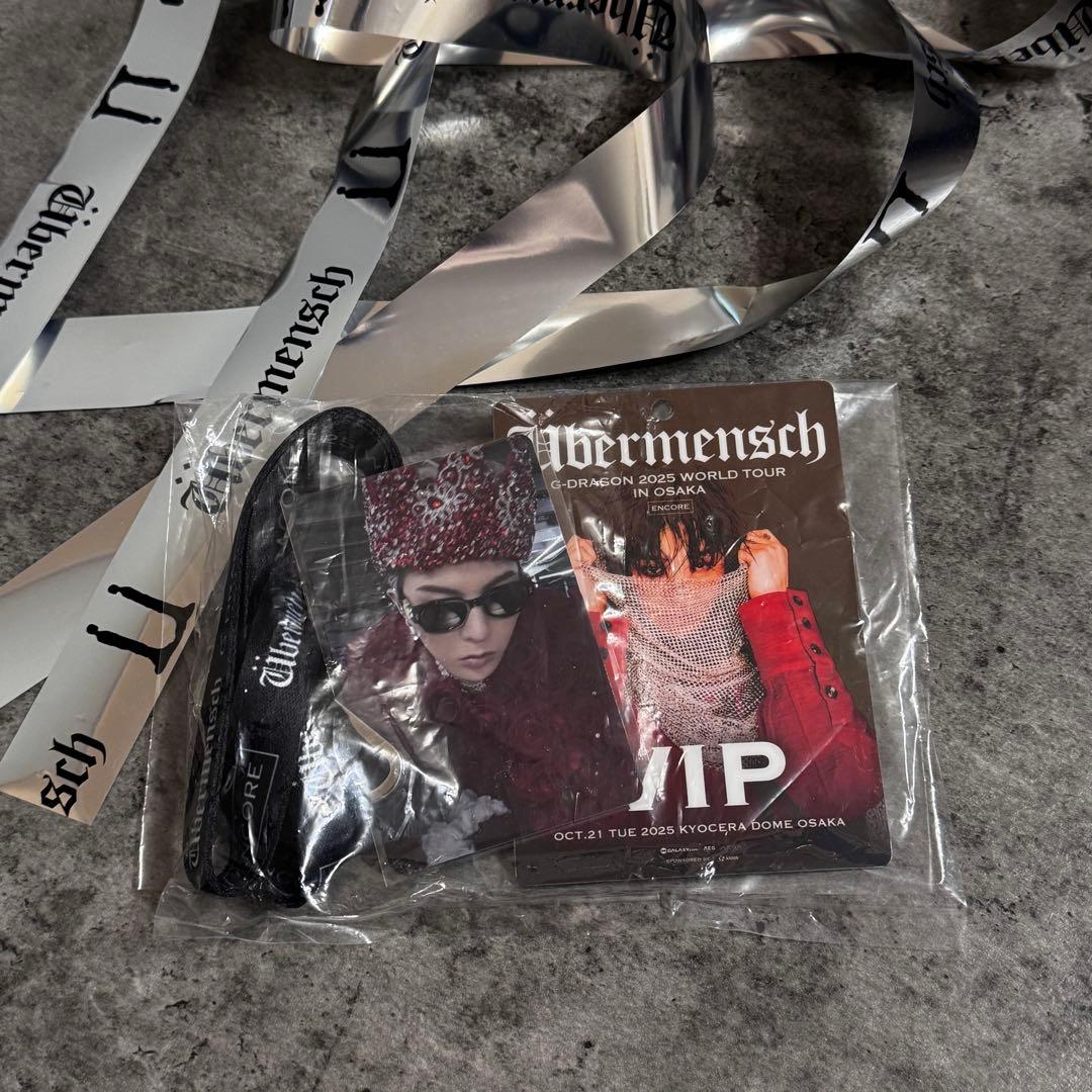 ジヨン G-DRAGON ÜBERMENSCH ENCORE 京セラVIP特典 - メルカリ