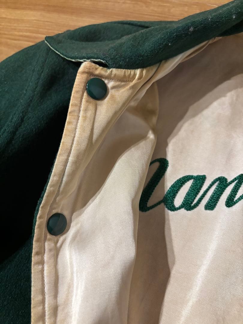 ビンテージ スタジャン リバーシブル チェーンステッチ ウール サテン