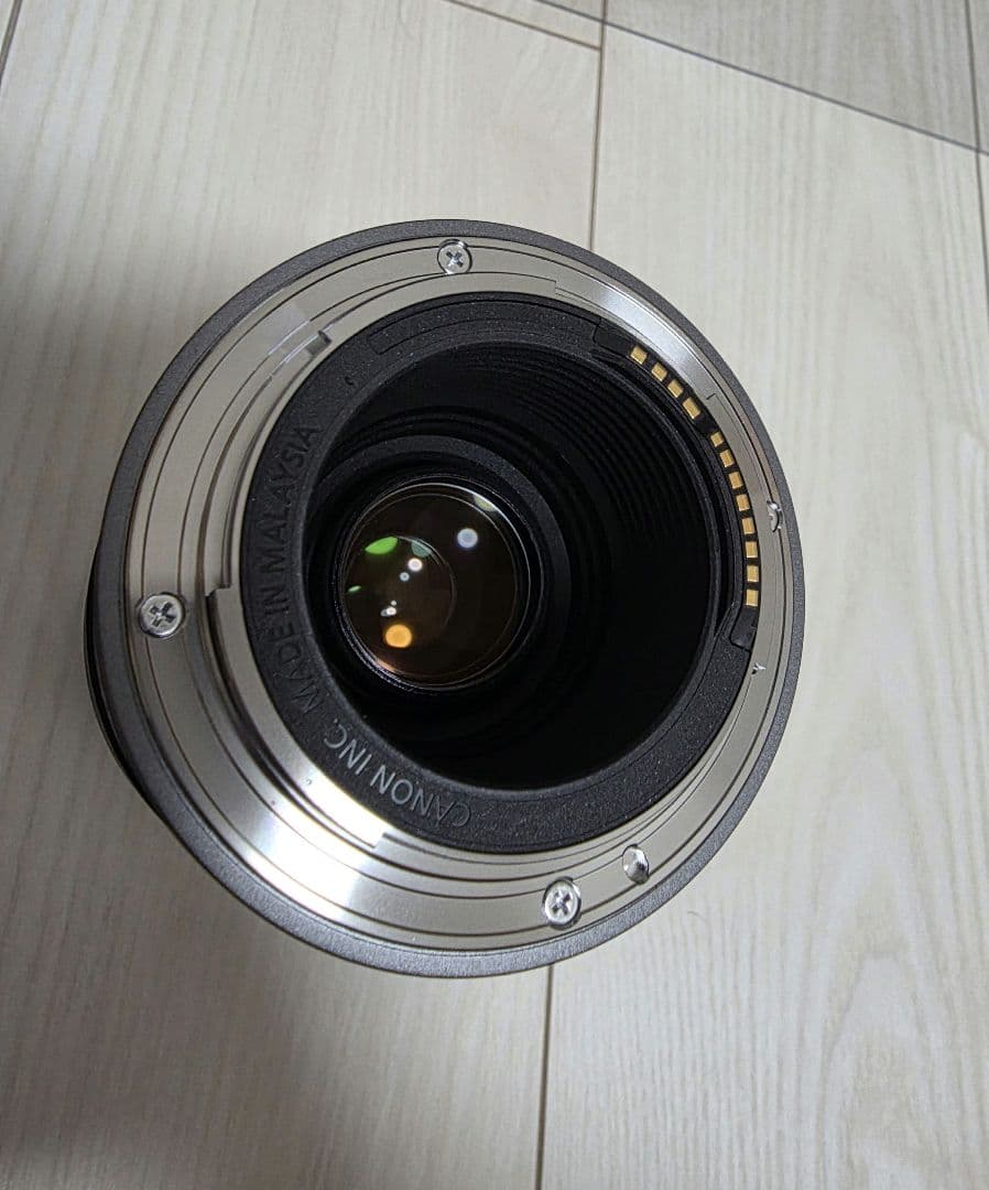 Canon RF 75-300mm f/4.5-6.3 ズームレンズ