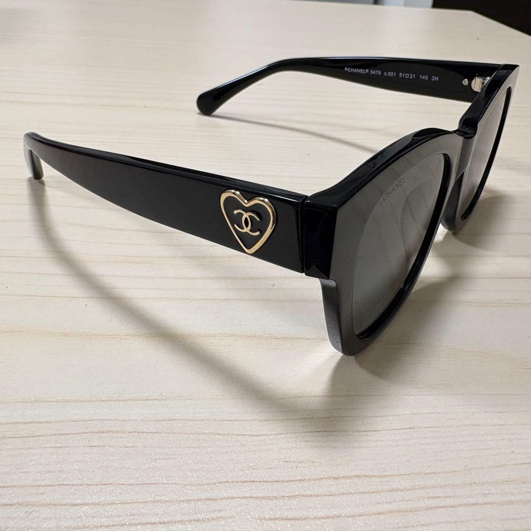 ume1様専用】CHANEL サングラス ハートロゴ 美品 - メルカリ