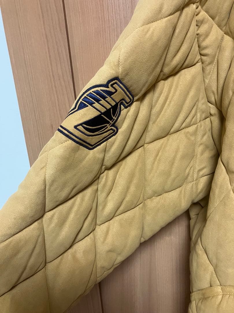 超希少】NBA レイカーズ 3XL 中綿キルティングジャケット - メルカリ