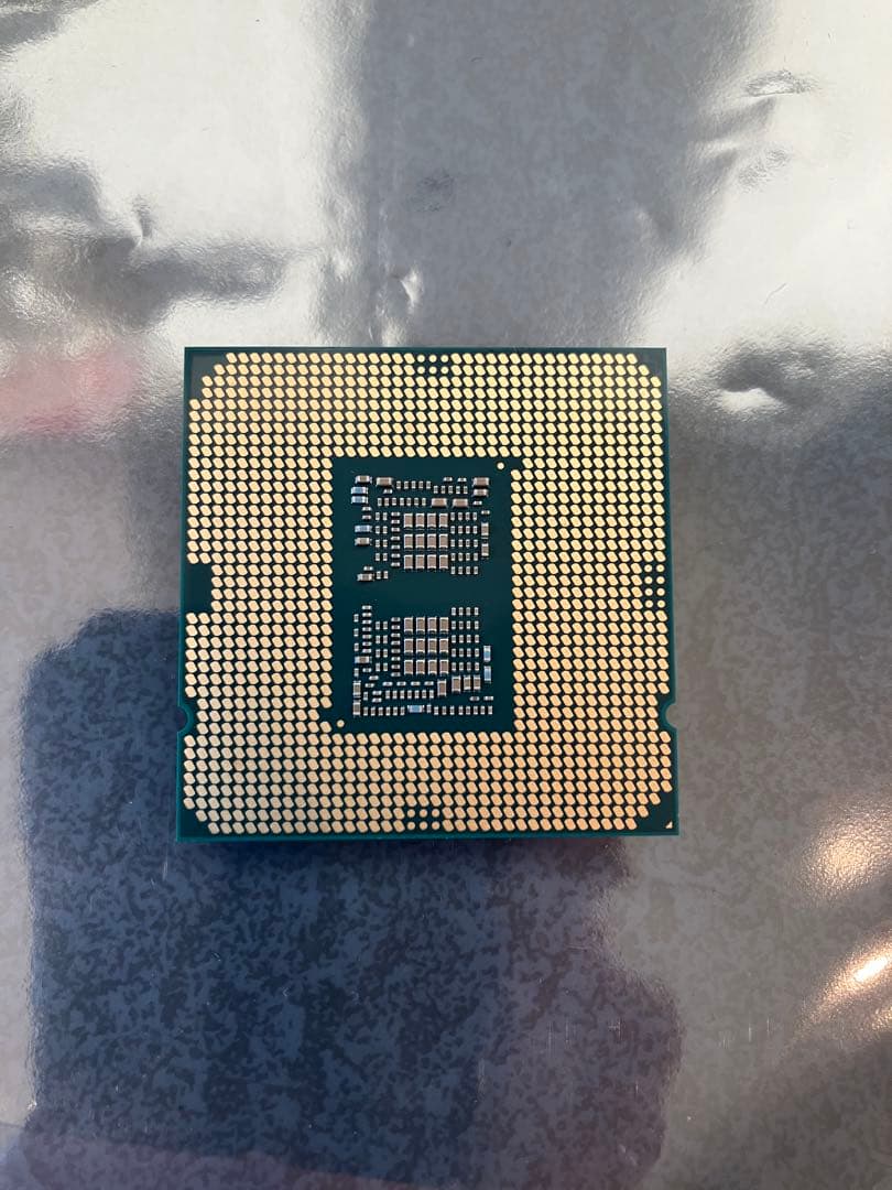 Intel i7-10700K CPU 3.80GHz サーマルペースト付き