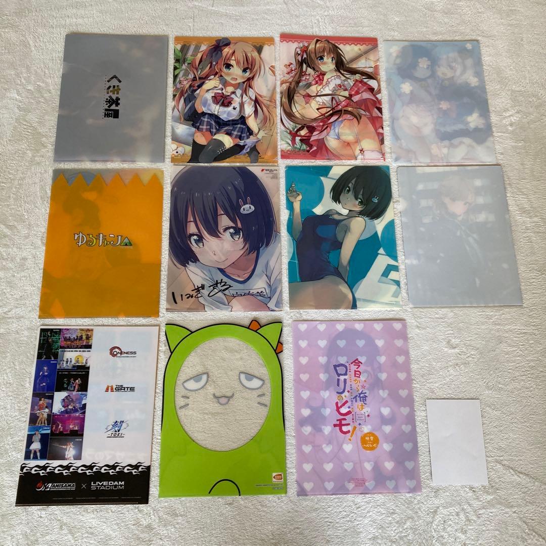 値下げ】 アニメキャラクター 同人誌 美少女 クリアファイル38枚