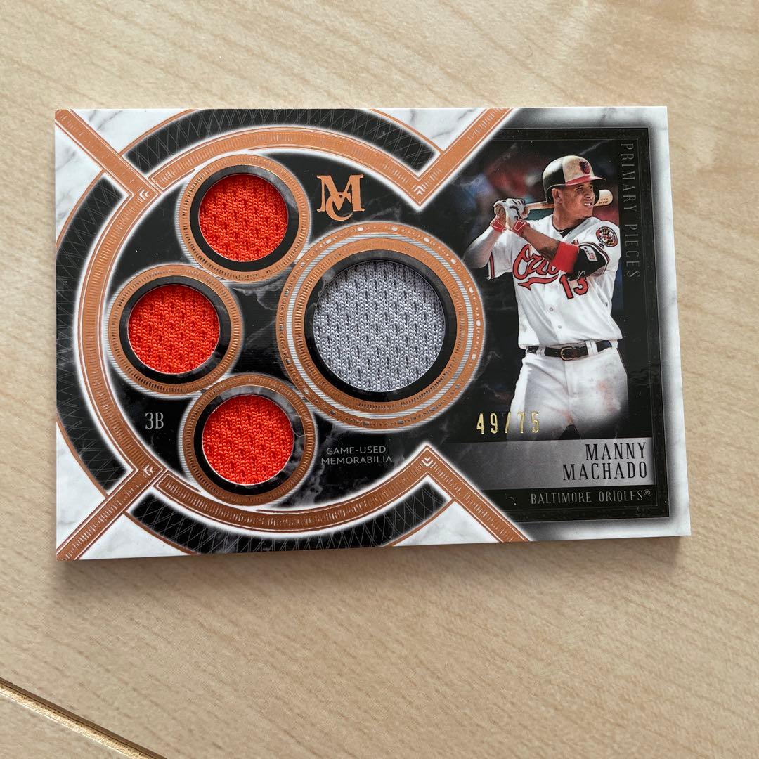 TOPPSカード 初公開：Topps UCC Inception Is Back!! まさに異次元のデザイン