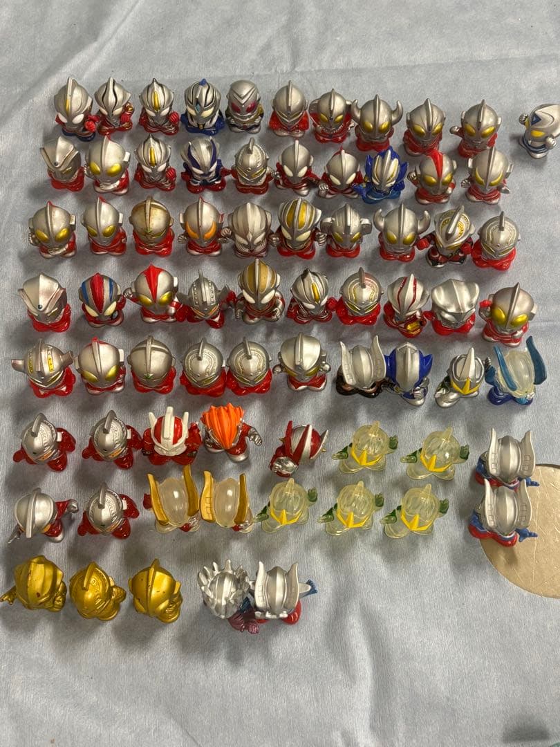 ウルトラマン、怪獣指人形　イベント限定品含む　コレクション処分　大量 指人形大全】ウルトラマンと怪獣の指人形が大集結！ - YouTube