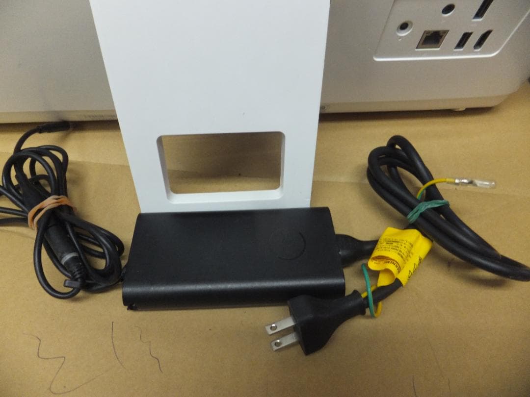 1699) 秒速起動SSD240G dell一体3264 AIO i3 12G - メルカリ