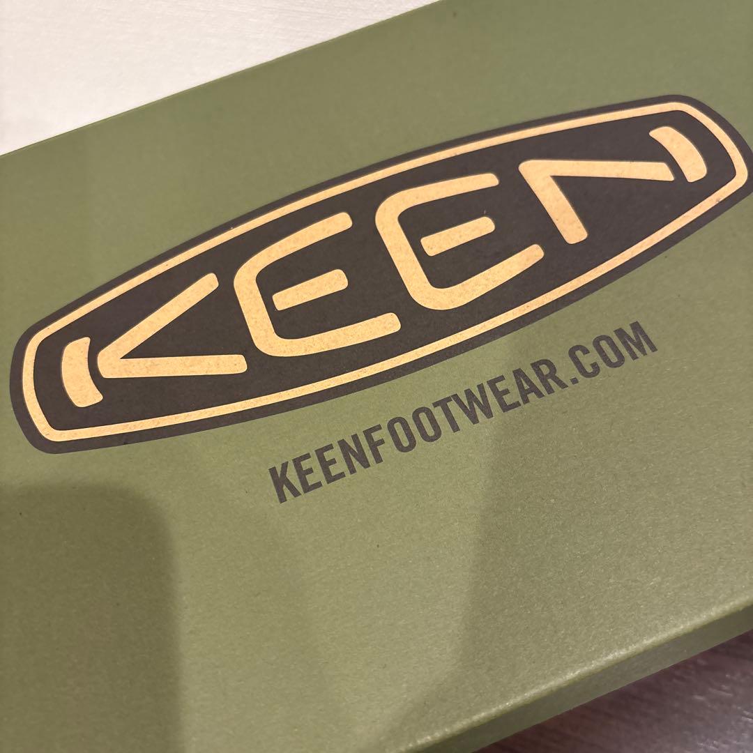 【新品】KEEN ブラウン チェルシーブーツ　23.5cm