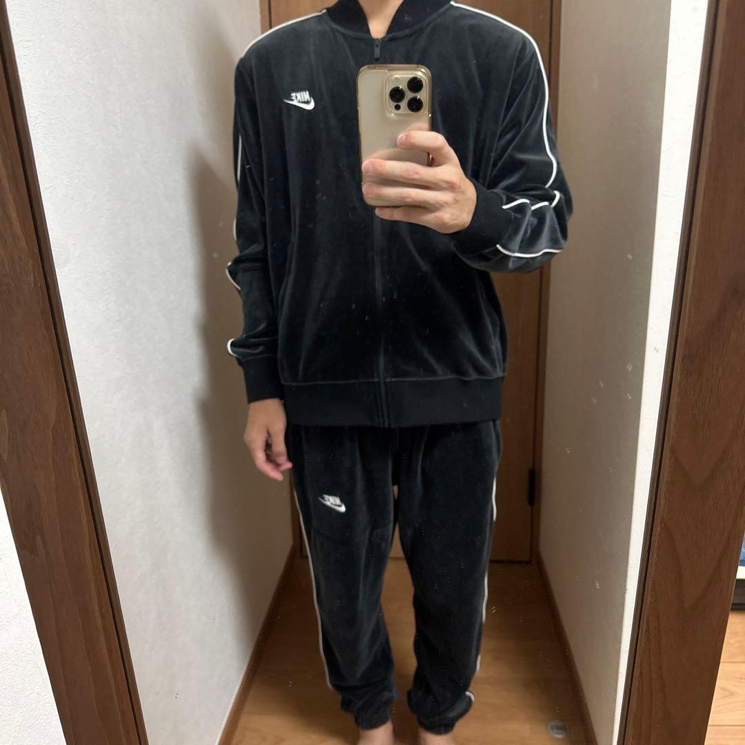 NIKEベロアセットアップ - メルカリ
