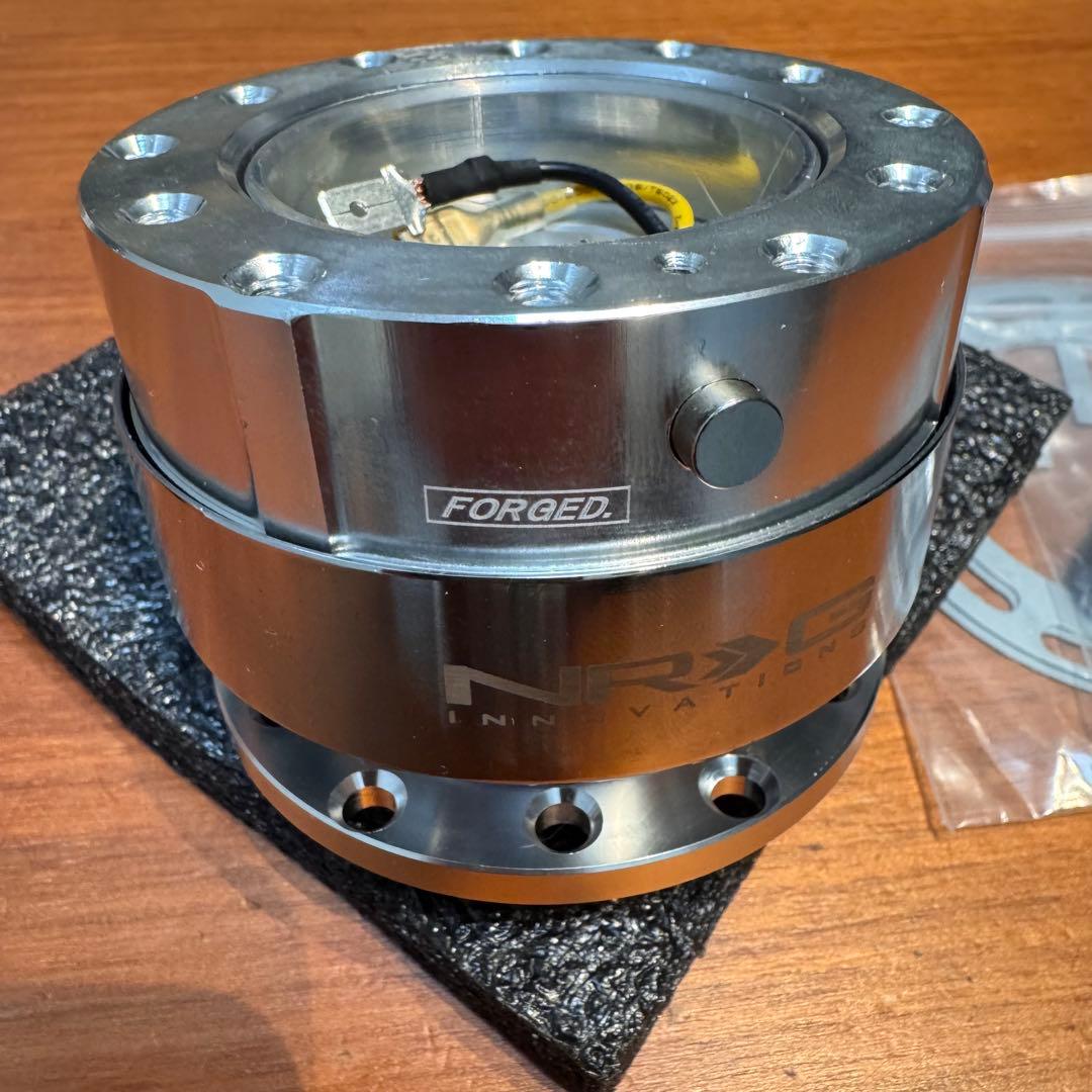 クイックリリース NRG ステアリングボス レンチン音あり アメリカ製