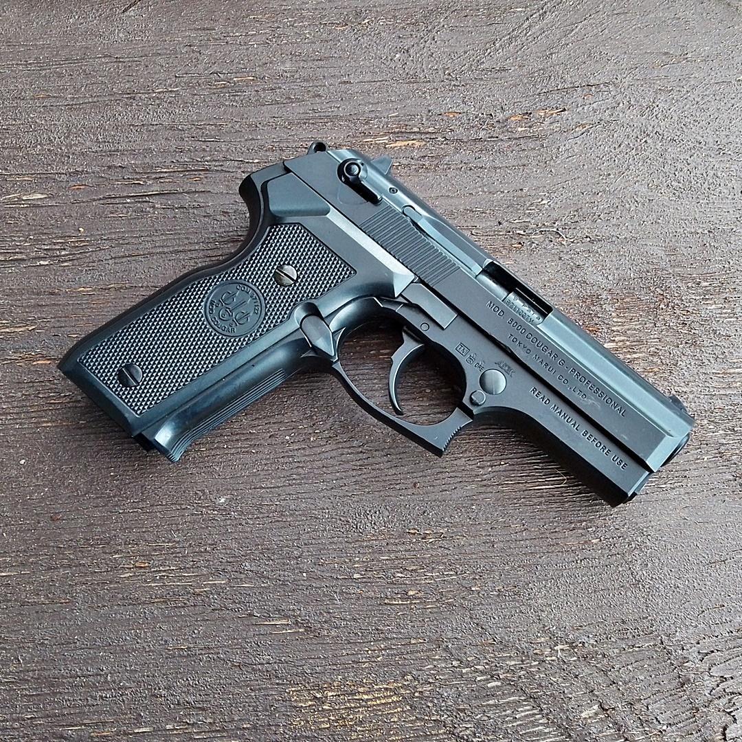 東京マルイ クーガーG エアーガンセット ホルスター 弾薬箱 BB弾 保護